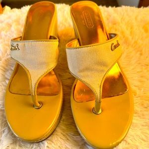 Coach Felecia 6B cream white.